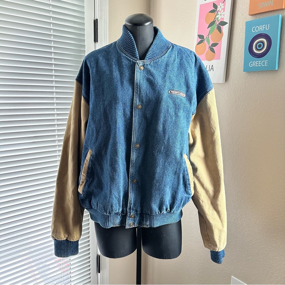 Turning Point Peterbilt Freightliner Vintage Tan … - image 4